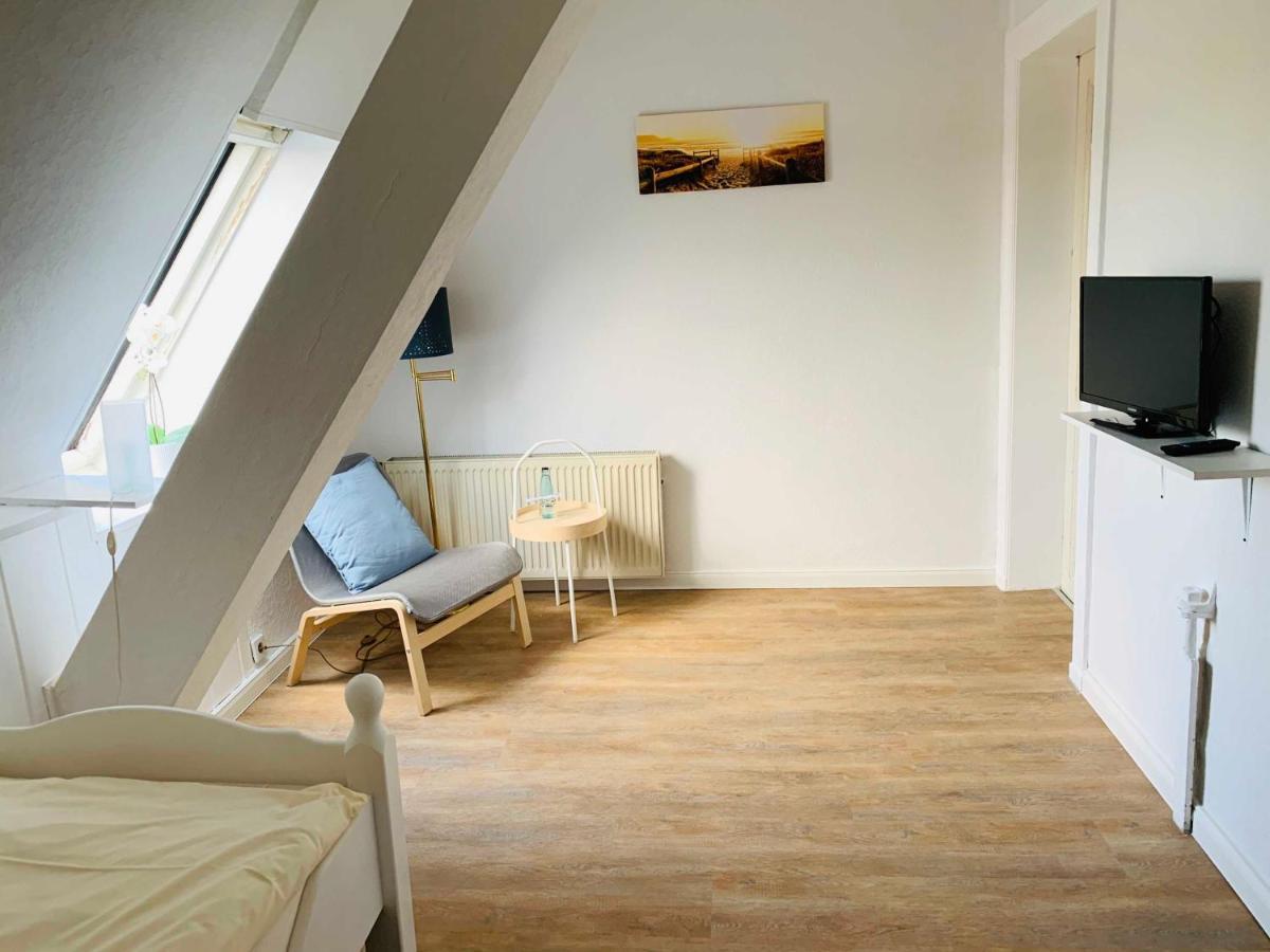 جورك Hotel Faehrhaus Kirschenland الغرفة الصورة