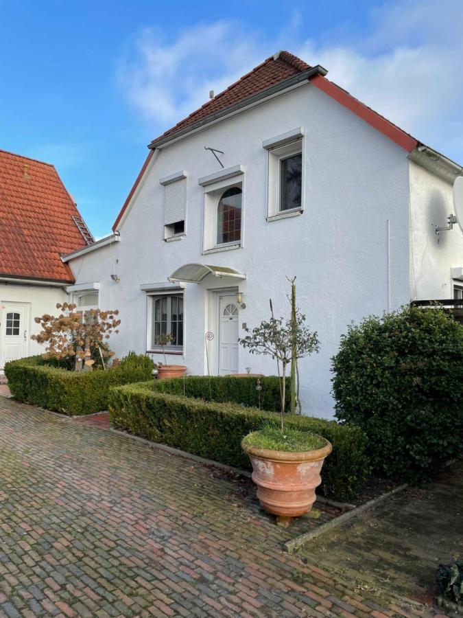 جورك Hotel Faehrhaus Kirschenland الغرفة الصورة